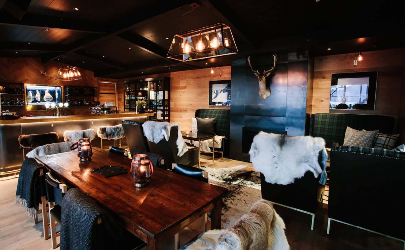 Enjoy New Zealand, Small plates, Gluten Free options, Vegetarian options, Bars & pubs, Indoor & outdoor seating, Waterfront, Wheelchair accessible, $$, Wine bar, Date night, Views, Special occasion and Bar scene cuisine at The Lodge Bar by Rodd & Gunn in Queenstown CBD, Queenstown