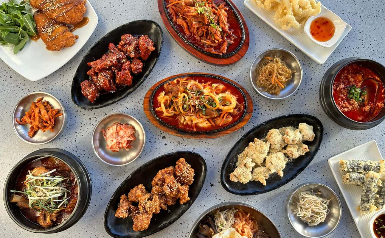 Jiggle Korean Cuisine and Barbeque